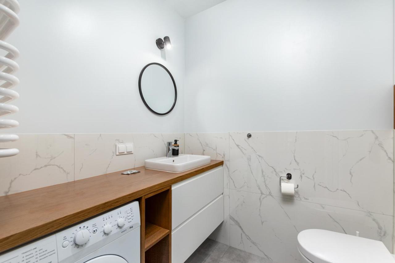 Klobucka 27 By Homeprime Warszawa Exteriör bild